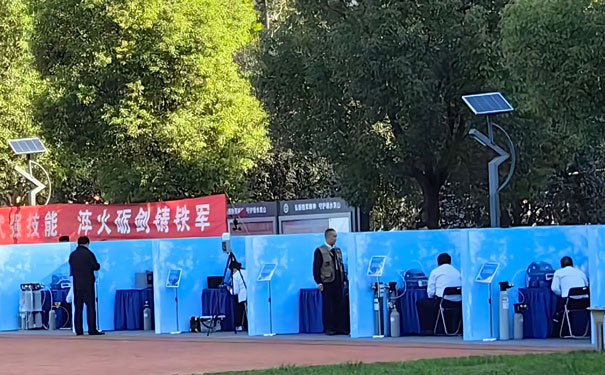 PF-300便攜式非甲烷總烴測(cè)試儀參與大比武現(xiàn)場(chǎng) PF-300便攜式非甲烷總烴測(cè)試儀參與大比武現(xiàn)場(chǎng)